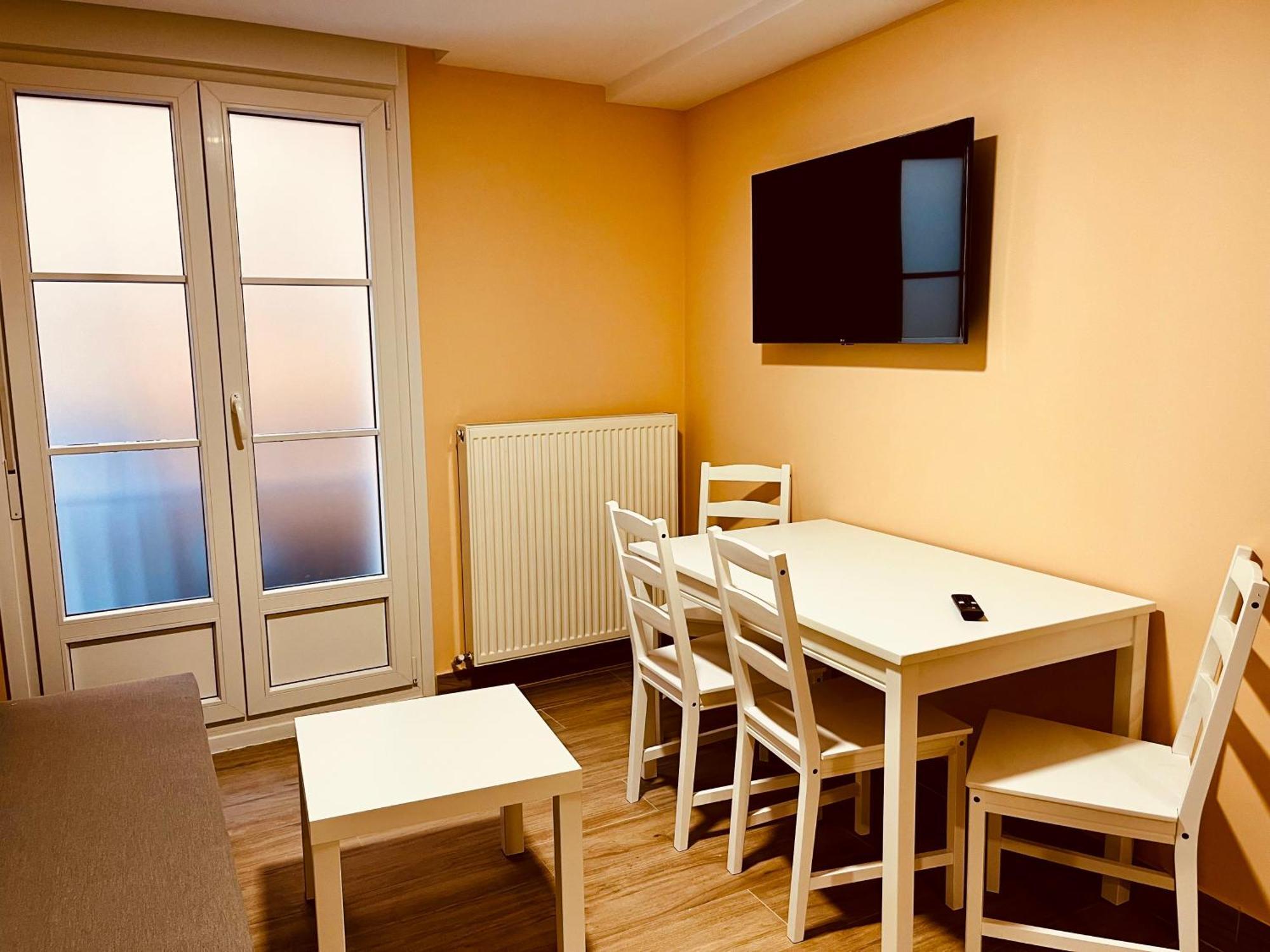 Apartamentos San Nicolas Λογκρόνο Εξωτερικό φωτογραφία